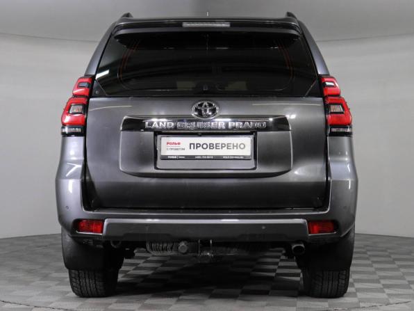 Toyota Land Cruiser Prado 150 Series Рестайлинг 2 с пробегом 2018 года, цена 4 499 000 рублей, 207987 км, внедорожник, Автокод Объявления