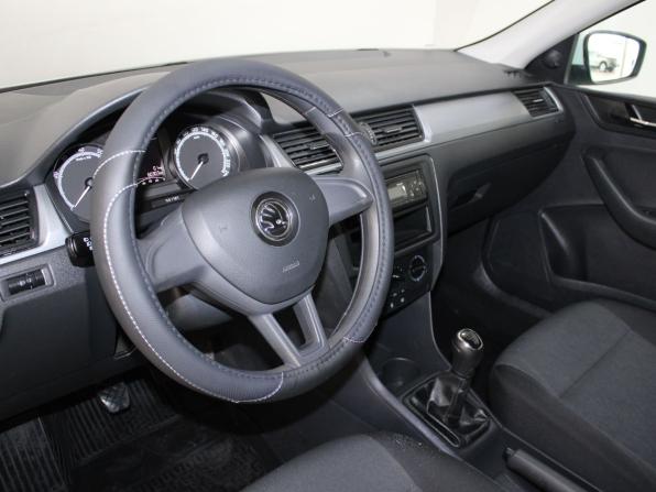 Skoda Rapid I Рестайлинг с пробегом 2018 года, цена 1 269 900 рублей, 60303 км, лифтбек, Автокод Объявления