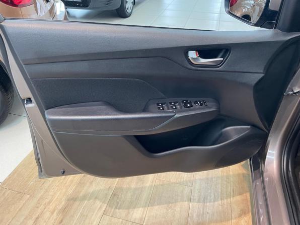 Hyundai Solaris II Рестайлинг с пробегом 2021 года, цена 1 470 000 рублей, 71480 км, седан, Автокод Объявления
