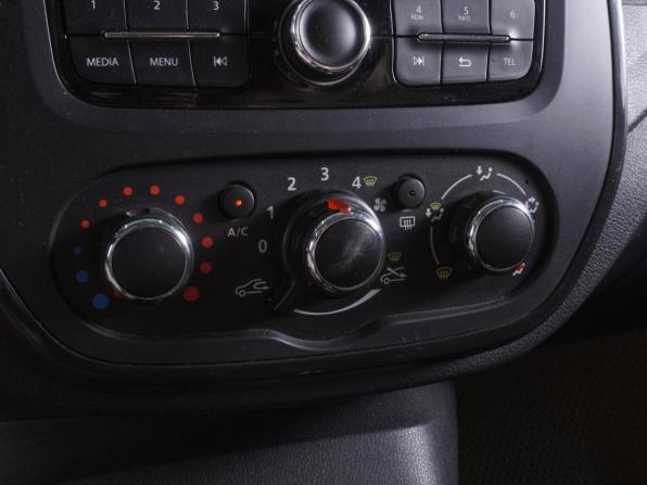 Renault Kaptur I с пробегом 2018 года, цена 1 249 000 рублей, 185423 км, внедорожник, Автокод Объявления
