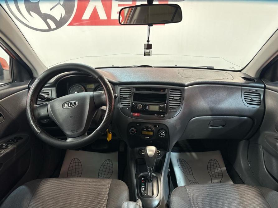 Kia Rio II Новочеркасск  - изображение 11