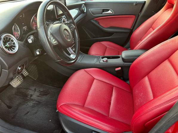 Mercedes-Benz CLA I (C117 X117) с пробегом 2015 года, цена 1 530 000 рублей, 170000 км, седан, Автокод Объявления