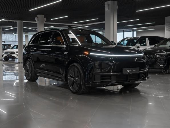 Li Auto (Lixiang) L7 I Рестайлинг с пробегом 2025 года, цена 7 980 000 рублей, 50 км, внедорожник, Автокод Объявления