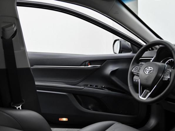 Toyota Camry VIII (XV70) с пробегом 2020 года, цена 2 449 000 рублей, 160000 км, седан, Автокод Объявления