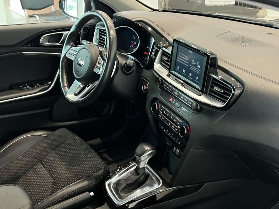Kia Ceed III Санкт-Петербург  - изображение 17