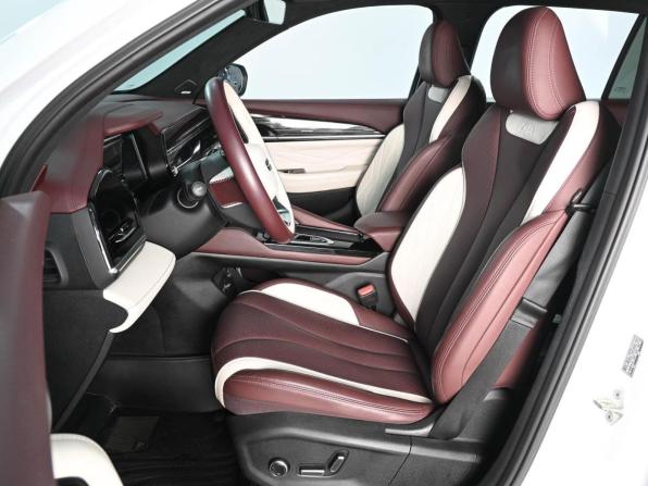 Geely Monjaro I с пробегом 2022 года, цена 3 149 000 рублей, 55184 км, внедорожник, Автокод Объявления