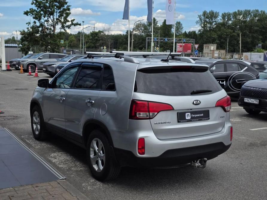 Kia Sorento II Рестайлинг Санкт-Петербург  - изображение 9