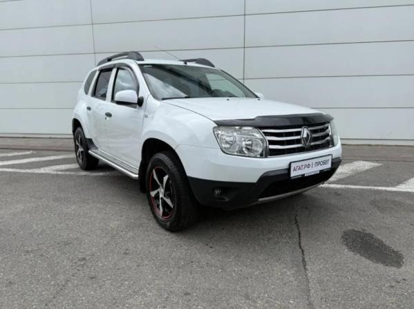 Renault Duster I с пробегом 2014 года, цена 1 030 000 рублей, 79386 км, внедорожник, Автокод Объявления
