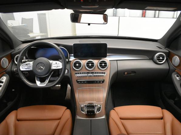 Mercedes-Benz C-Класс IV (W205) Рестайлинг с пробегом 2019 года, цена 3 499 000 рублей, 50000 км, седан, Автокод Объявления