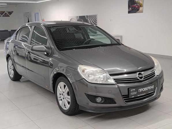 Opel Astra H Рестайлинг с пробегом 2008 года, цена 440 000 рублей, 234445 км, седан, Автокод Объявления