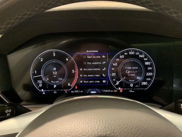 Volkswagen Touareg III с пробегом 2019 года, цена 4 169 000 рублей, 176023 км, внедорожник, Автокод Объявления