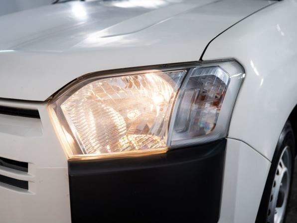 Toyota Probox I Рестайлинг с пробегом 2018 года, цена 890 500 рублей, 110131 км, универсал, Автокод Объявления