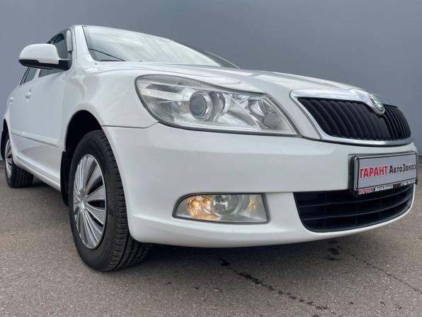 Skoda Octavia II (A5) Рестайлинг с пробегом 2012 года, цена 810 000 рублей, 239990 км, лифтбек, Автокод Объявления