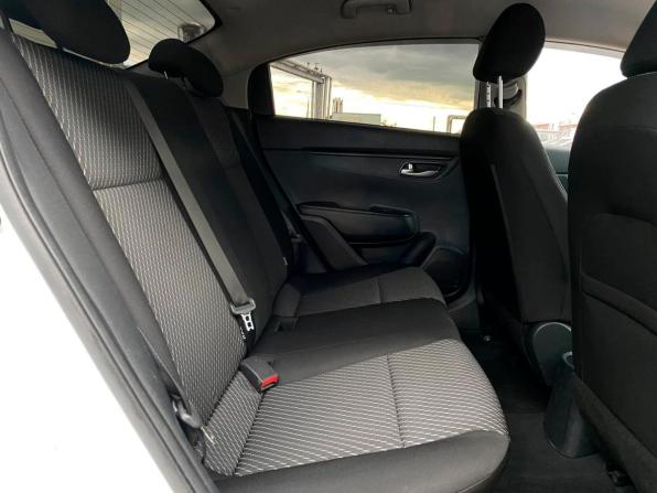 Kia Rio IV с пробегом 2018 года, цена 1 009 000 рублей, 156689 км, седан, Автокод Объявления
