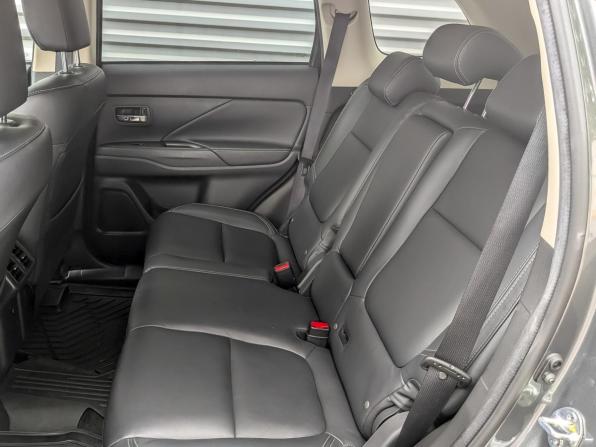 Mitsubishi Outlander III Рестайлинг 3 с пробегом 2019 года, цена 2 550 000 рублей, 109469 км, внедорожник, Автокод Объявления