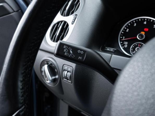 Volkswagen Tiguan I Рестайлинг с пробегом 2012 года, цена 1 245 800 рублей, 129500 км, внедорожник, Автокод Объявления