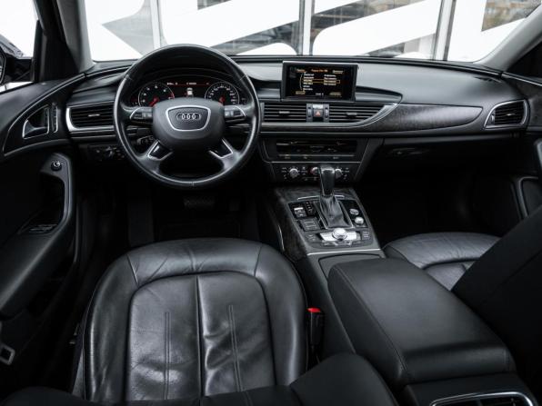Audi A6 IV (C7) Рестайлинг с пробегом 2018 года, цена 2 279 000 рублей, 131792 км, седан, Автокод Объявления