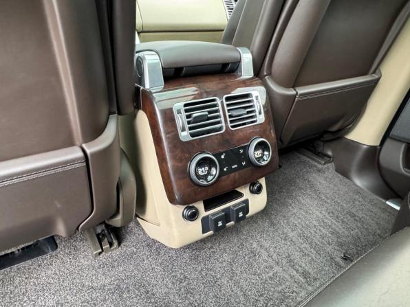 Land Rover Range Rover IV Рестайлинг с пробегом 2019 года, цена 7 500 000 рублей, 152315 км, внедорожник, Автокод Объявления