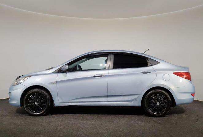 Hyundai Solaris I с пробегом 2012 года, цена 620 000 рублей, 212430 км, седан, Автокод Объявления