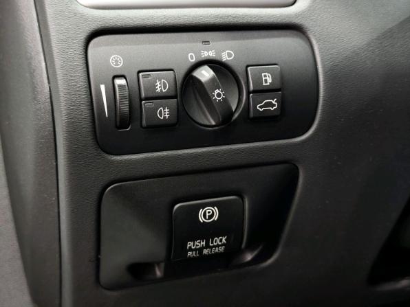 Volvo S80 II Рестайлинг с пробегом 2012 года, цена 955 000 рублей, 300000 км, седан, Автокод Объявления