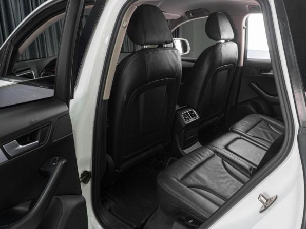 Audi Q5 I (8R) с пробегом 2010 года, цена 1 429 000 рублей, 220622 км, внедорожник, Автокод Объявления