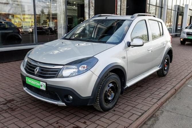 Renault Sandero I с пробегом 2014 года, цена 663 000 рублей, 138330 км, хэтчбек, Автокод Объявления