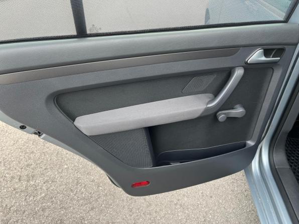 Volkswagen Touran I Рестайлинг с пробегом 2008 года, цена 830 000 рублей, 176000 км, минивэн, Автокод Объявления