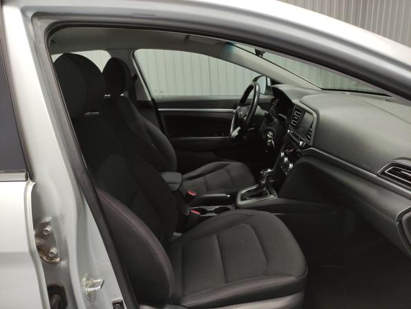 Hyundai Elantra VI (AD) Рестайлинг с пробегом 2019 года, цена 1 550 000 рублей, 193394 км, седан, Автокод Объявления