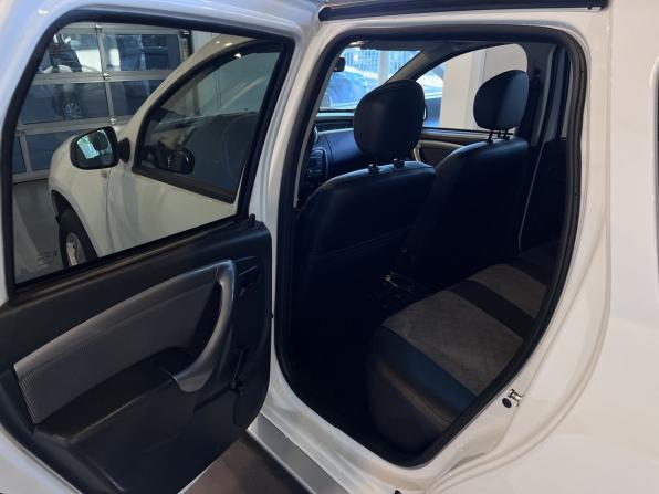 Renault Duster I с пробегом 2013 года, цена 870 000 рублей, 184940 км, внедорожник, Автокод Объявления