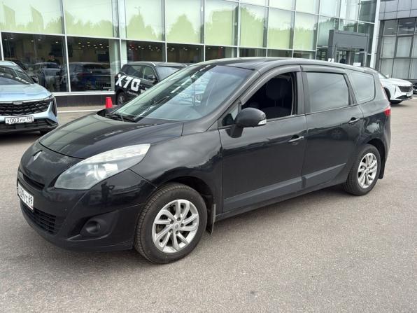 Renault Scenic III с пробегом 2010 года, цена 650 000 рублей, 230885 км, компактвэн, Автокод Объявления