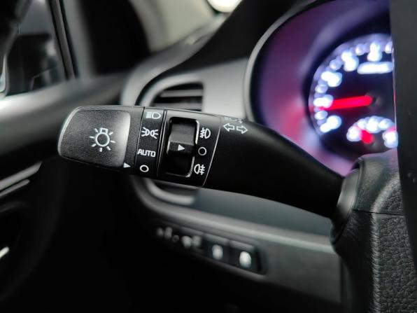 Kia Rio IV с пробегом 2018 года, цена 1 290 000 рублей, 144312 км, хэтчбек, Автокод Объявления