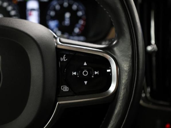 Volvo S90 II Рестайлинг с пробегом 2020 года, цена 2 597 000 рублей, 197650 км, седан, Автокод Объявления