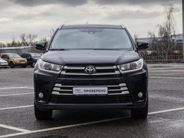 Toyota Highlander III (XU50) Рестайлинг с пробегом 2018 года, цена 3 089 000 рублей, 180000 км, внедорожник, Автокод Объявления
