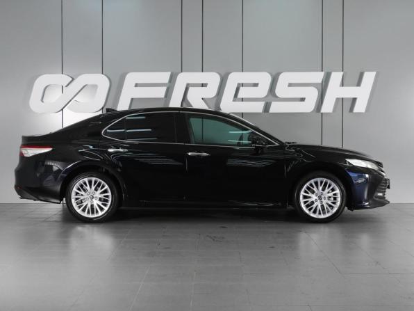 Toyota Camry VIII (XV70) с пробегом 2019 года, цена 2 850 000 рублей, 98977 км, седан, Автокод Объявления