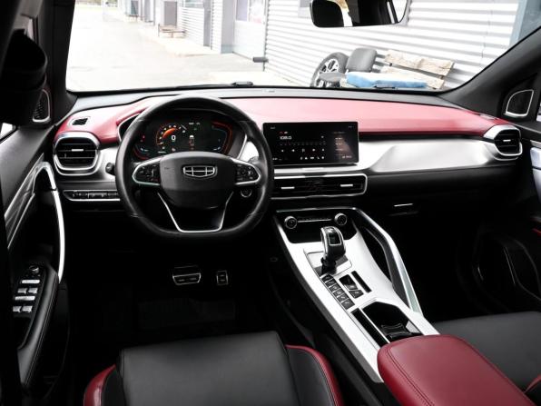 Geely Coolray I с пробегом 2022 года, цена 1 775 000 рублей, 89991 км, внедорожник, Автокод Объявления