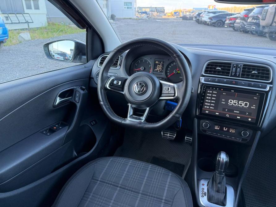 Volkswagen Polo V Рестайлинг Санкт-Петербург  - изображение 6