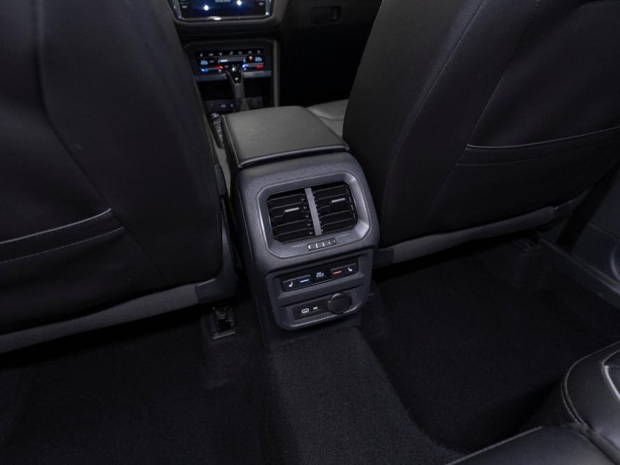 Volkswagen Tiguan II Рестайлинг Москва  - изображение 13