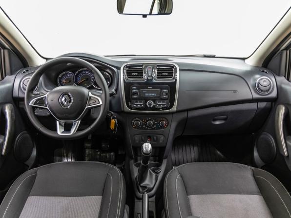 Renault Logan II Рестайлинг с пробегом 2021 года, цена 1 158 000 рублей, 107126 км, седан, Автокод Объявления
