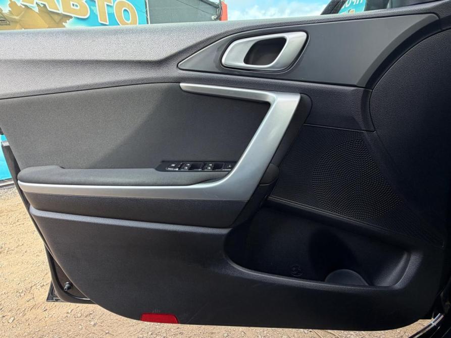 Kia Ceed III Набережные Челны  - изображение 14