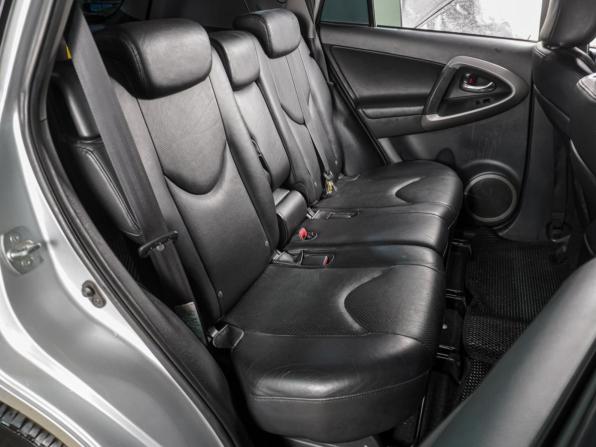 Toyota RAV4 III (XA30) с пробегом 2007 года, цена 1 279 000 рублей, 272391 км, внедорожник, Автокод Объявления