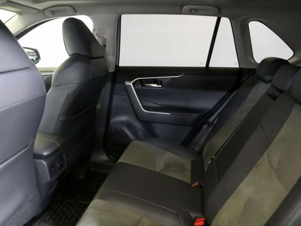 Toyota RAV4 V (XA50) с пробегом 2024 года, цена 3 949 000 рублей, 17767 км, внедорожник, Автокод Объявления