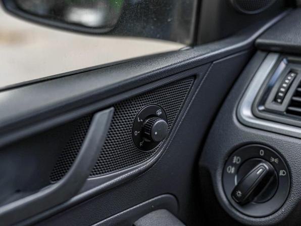 Skoda Rapid I с пробегом 2014 года, цена 1 030 000 рублей, 106741 км, лифтбек, Автокод Объявления