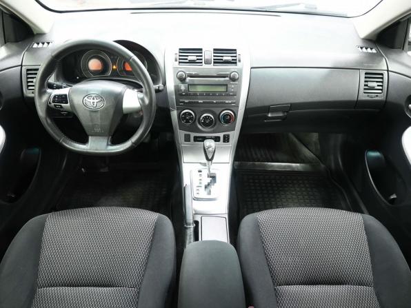 Toyota Corolla X (E140 E150) Рестайлинг с пробегом 2012 года, цена 1 129 900 рублей, 213000 км, седан, Автокод Объявления
