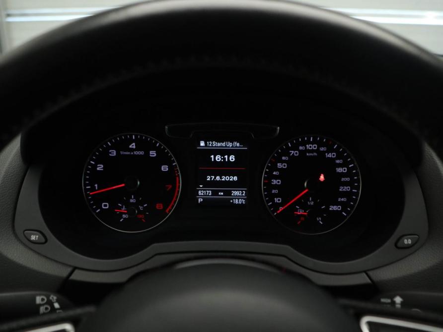 Audi Q3 I (8U) Рестайлинг Москва  - изображение 16