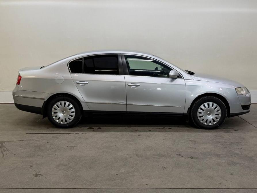 Volkswagen Passat B6 Саратов  - изображение 6