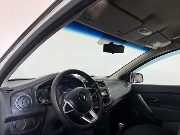 Renault Logan II Рестайлинг с пробегом 2018 года, цена 579 000 рублей, 281000 км, седан, Автокод Объявления