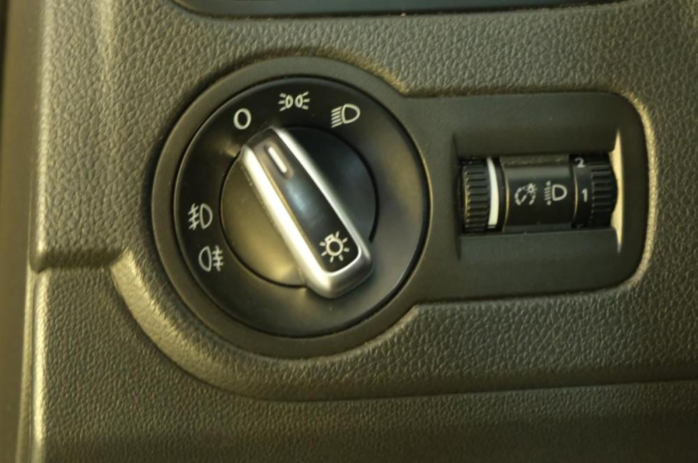 Volkswagen Polo V Омск  - изображение 10