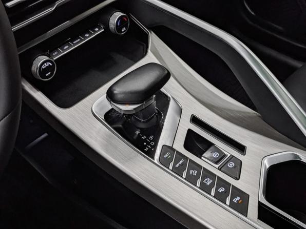 Geely Coolray I с пробегом 2023 года, цена 1 615 000 рублей, 94431 км, внедорожник, Автокод Объявления