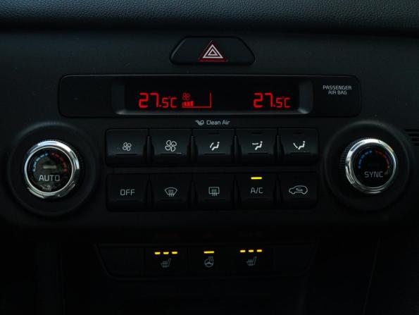 Kia Sportage IV Рестайлинг с пробегом 2019 года, цена 2 099 000 рублей, 77983 км, внедорожник, Автокод Объявления