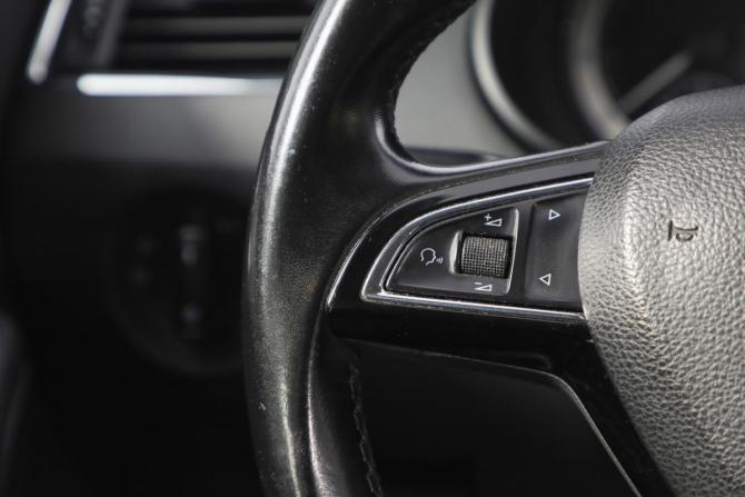 Skoda Octavia III (A7) с пробегом 2017 года, цена 1 549 000 рублей, 174000 км, лифтбек, Автокод Объявления